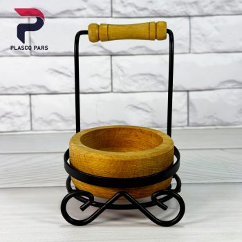 جاقاشقی کنار گاز فلزی و چوبی