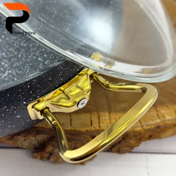 تابه 28 خمره ای دودسته درب پیرکس مشکی هاناتک - Image 6