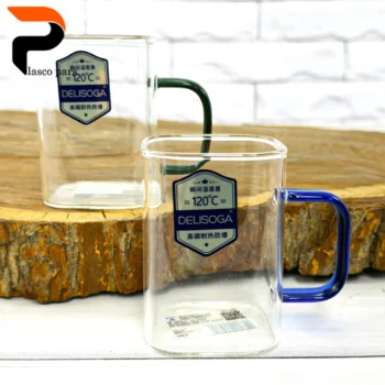 لیوان پیرکس مربع کوتاه دسته رنگی